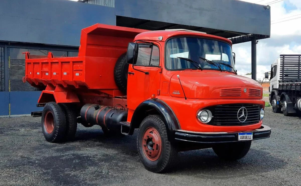 Vintage Mercedes 1113